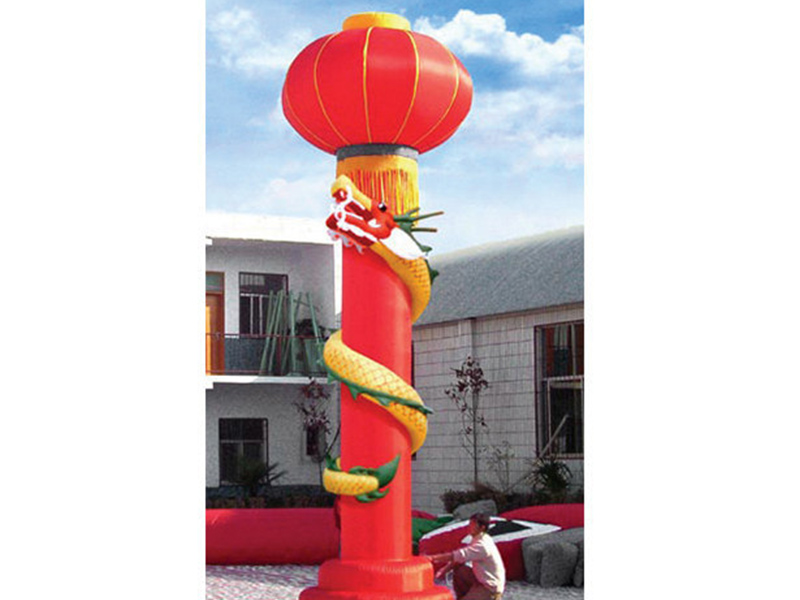 内蒙古红灯笼柱